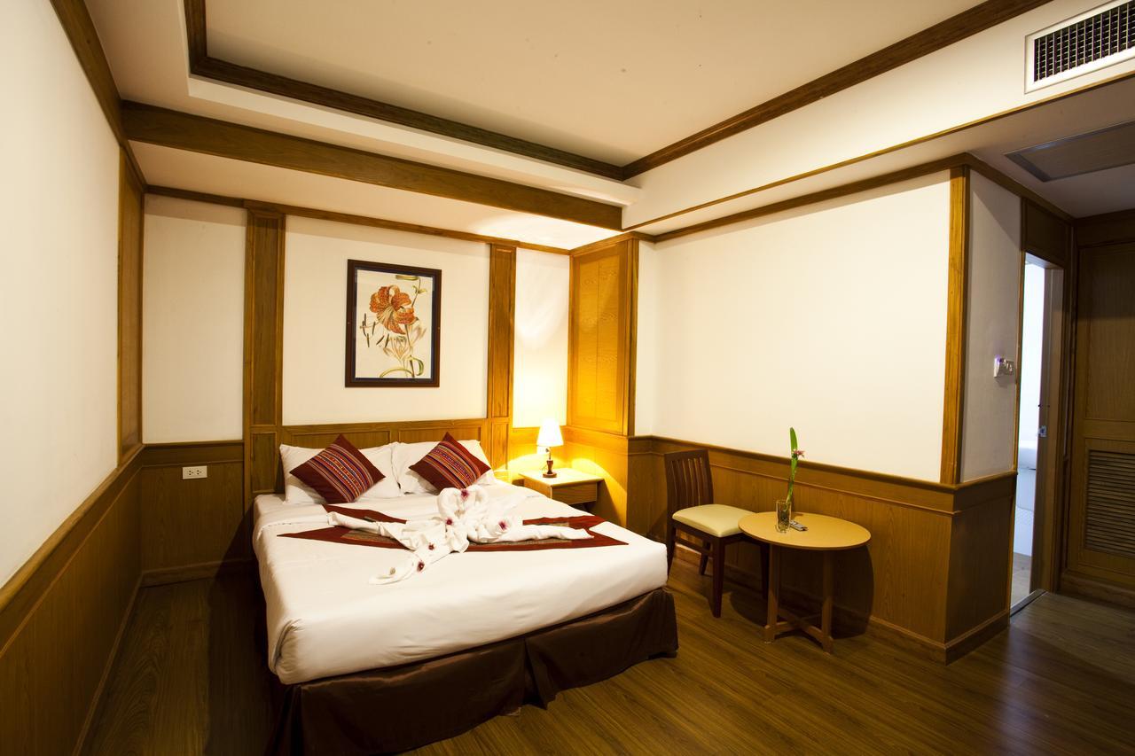Zaza Hotel Samut Prakan Phòng bức ảnh