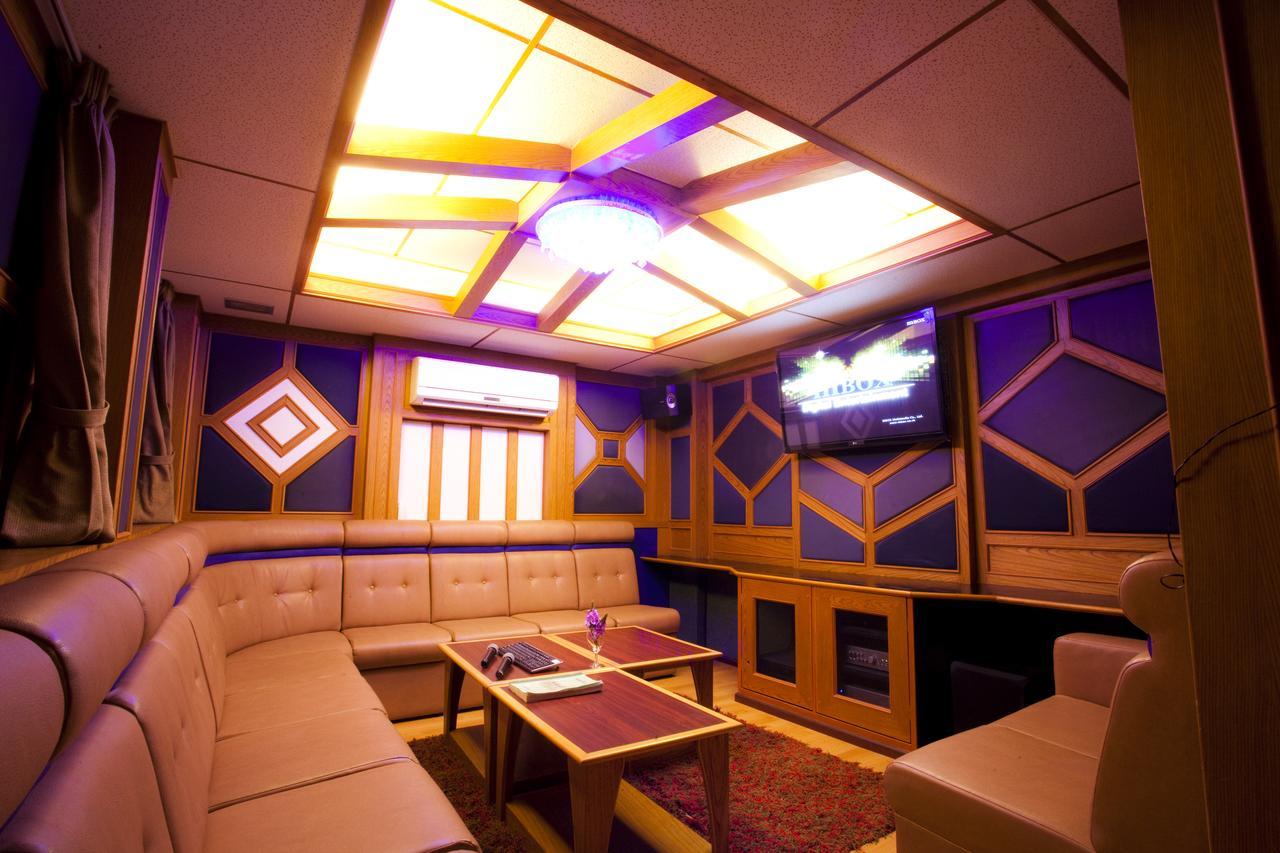 Zaza Hotel Samut Prakan Ngoại thất bức ảnh