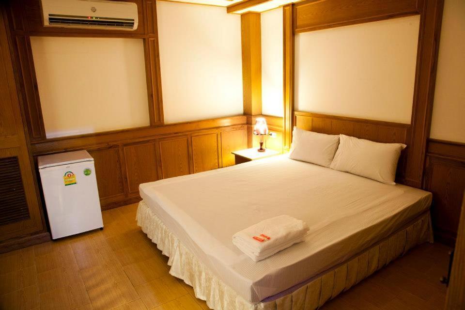 Zaza Hotel Ban Khlong Yai Chiu Ngoại thất bức ảnh